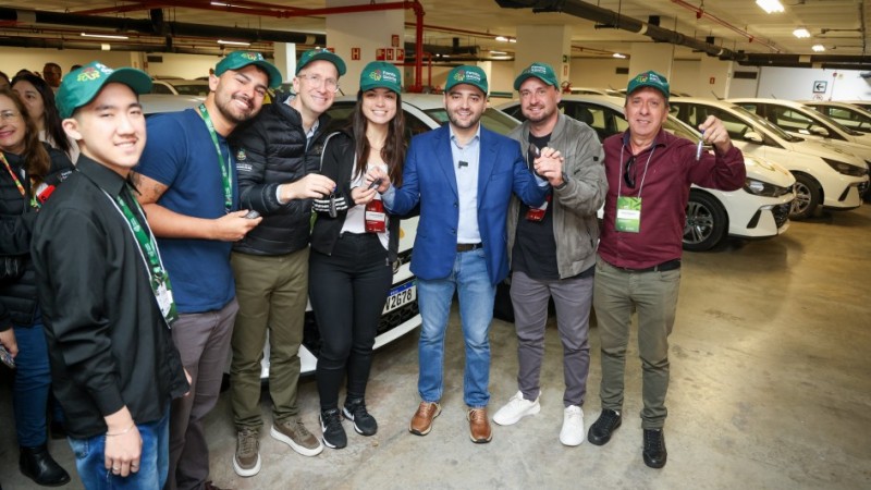 Programa Família Gaúcha entrega 182 veículos para Agentes de Desenvolvimento da Família 30out25